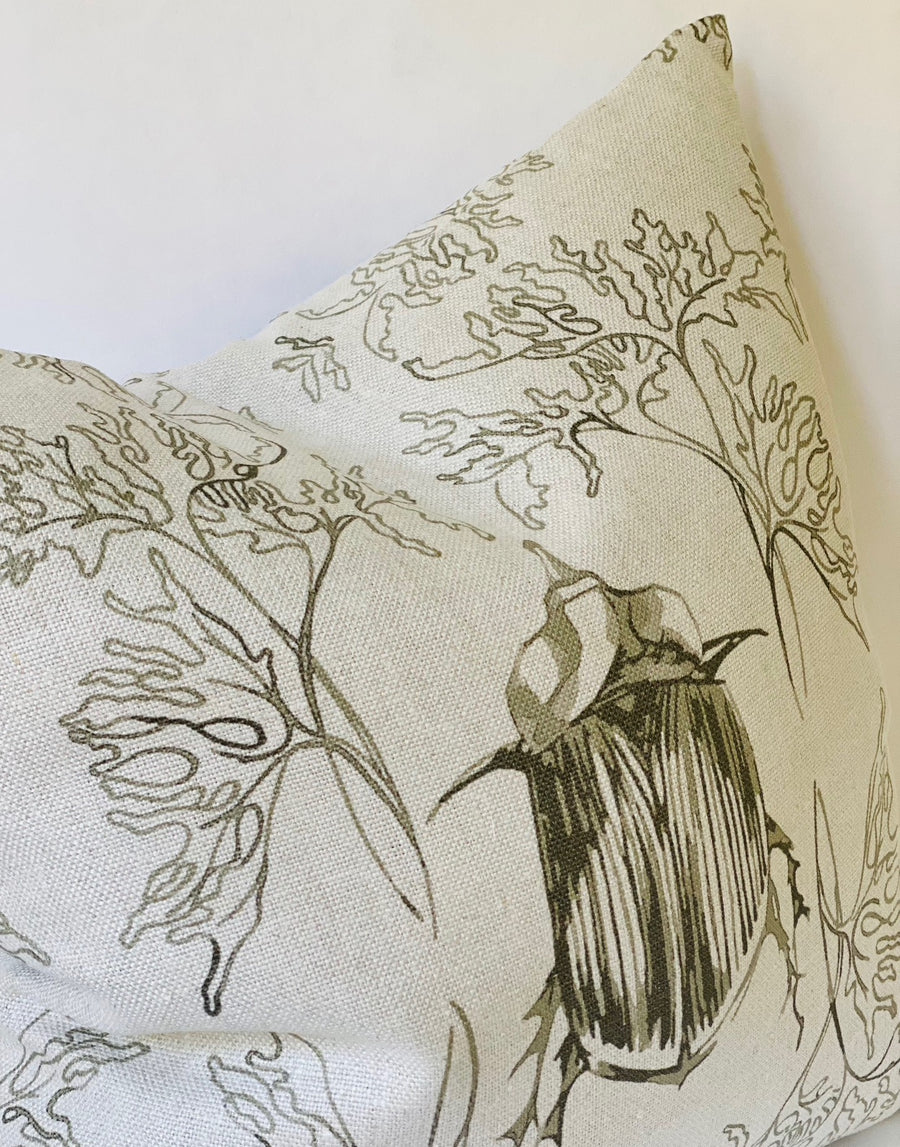BEETLE & BUD Pillow | Umber